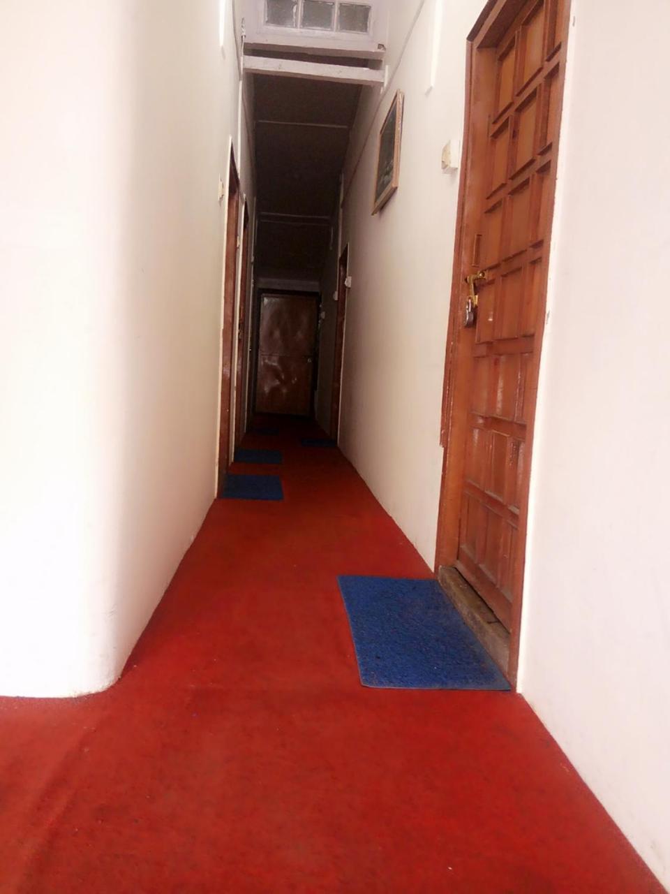 Goroomgo Luxury Stay Mall Road Naini Tāl Exterior foto